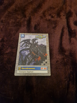 Digimon, 11 Devidramon