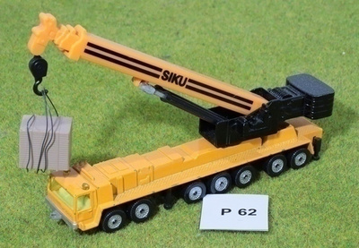 #P62 Pienoisrautatiehen nosturiauto, 1:87