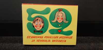 52 hauskaa kysymystä ja vekkulia vastausta.Vintage peli...