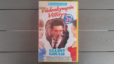 VHS: Viidenkympin Villitys (Elliot Gould 1990)