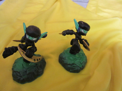 2 Skylanders hahmoa