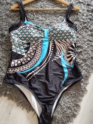 Musta kuosillinen Swimsuit / Uimapuku / Uima-asu - koko XXL