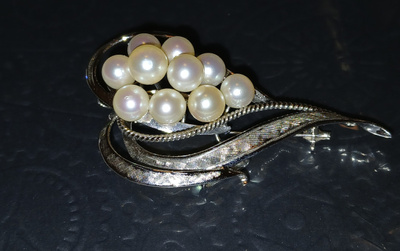 Vintage hopea Helmi riipus solki rintakoru Sterling