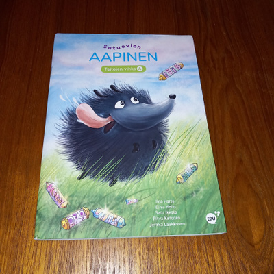 Satuovien aapinen - taitojen vihko A