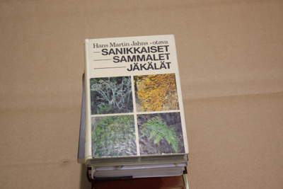 Hans Martin Jahns Sanikkaiset sammalet jäkälät A4