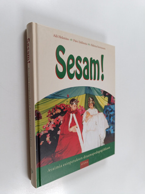 Helena Sormunen ym. : Sesam! : avaimia esiopetuksen draam...