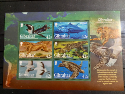 UHANALAISET ELÄIMET eläinaiheinen blokki 2 GIBRALTAR **