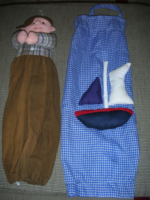 2 muovipussipussukkaa