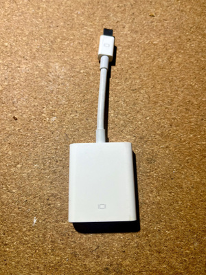 Apple Mini DisplayPort to VGA Adapter A1307