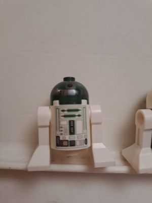 LEGO Astromech Droid R4-P44