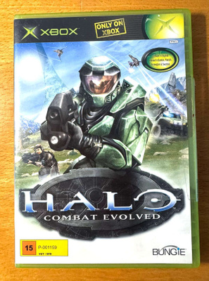 XBOX-peli: HALO Combat Elovolved