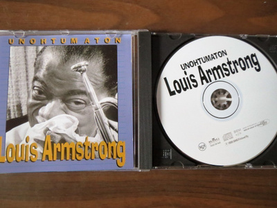 Louis Armstrong: Unohtumaton CD