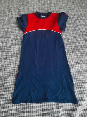 Kesäinen mekko koko 110/120 cm