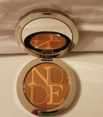 Dior Aurinkopuuteri