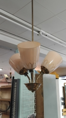 SAARISTON VALAISIN, UPEA KATTOKRUUNU