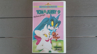VHS: Tom & Jerry 9: Hulluna Jerryyn (1955/1993)