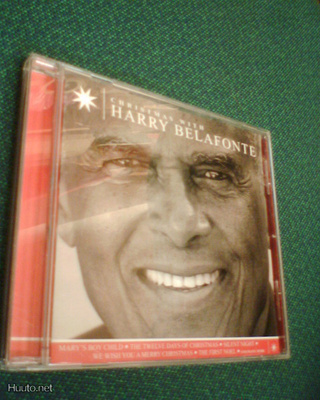 Christmas with HARRY BELAFONTE CD  (Sis.postikulut)