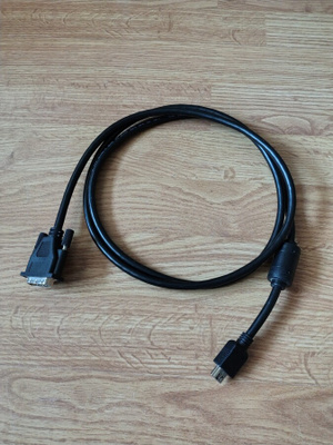 HDMI - DVI D kaapeli