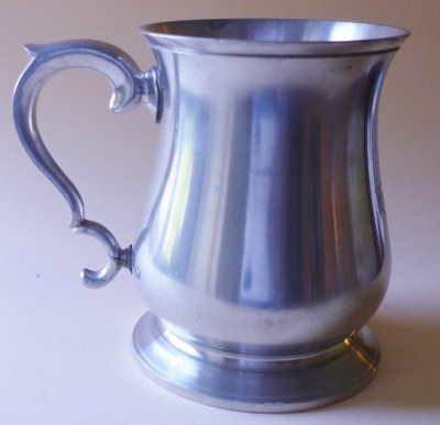 Tuoppi Kolpakko olut muki, Made in England tinaa !