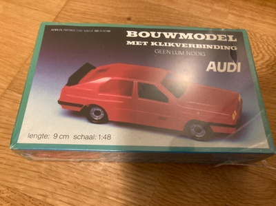 Audi Quattro 1/48. Pienoismalli 80-l. Avaamaton!
