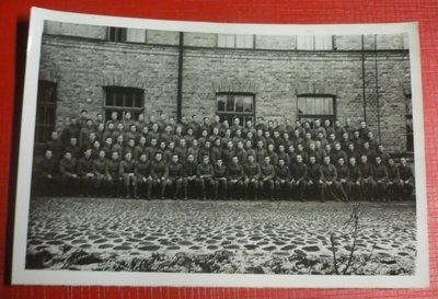Sotilaitten ryhmäkuva     (K9)