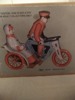 Moottoripyörä Sivuvaunulla Peltilelu