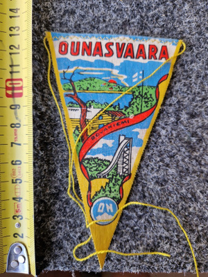 Ounasvaara vintage pieni matkailuviiri