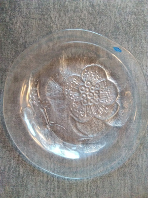 PIONI RUOKALAUTANEN