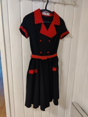 Hell bunny Vixen mekko S