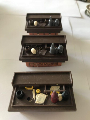 Hero Quest Huonekaluja, alkemistin pöytä