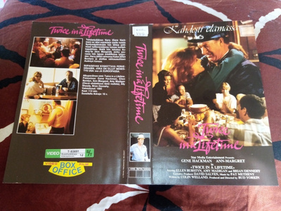 VHS kansipaperi Twice in A lifetime ( SIS POSTIKULU  )