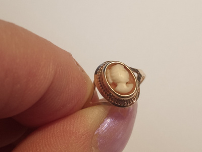 Kultainen Camee -sormus, koko 20,0 mm