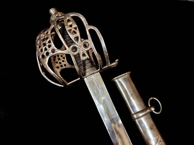 Skotlantilainen ”Basket Hilt” – miekka