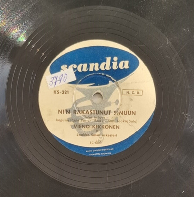 Savikiekko 1959 - Vieno Kekkonen - Scandia KS-321