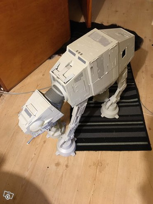 STAR WARS LEGACY ATAT HUGE!!! - HEAD HUNTER STORE.