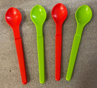 TUPPERWARE LUSIKKA 4kpl:tta