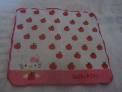 Hello Kitty Pesulappu / Pikkupyyhe