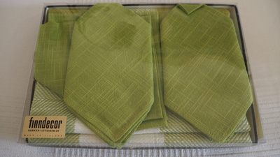 BARKER - LITTOINEN OY pellavapöytäliina + 4 tablettia, UUSI