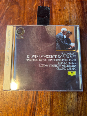 Mozart - Klavierkonzert Nos. 25 & 27 cd