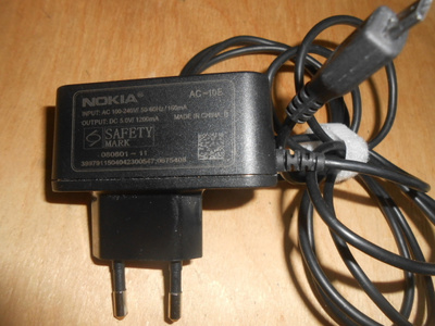 Nokia AC-10E Original Micro USB Charger universal 1200mAh