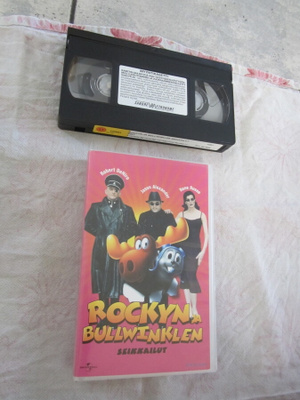 Rockyn ja Bullwinklen seikkailut ; VHS