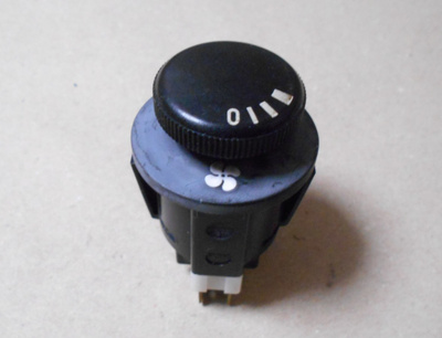 Puhaltimen kytkin GM 90103289. Opel Ascona C, 1982-1988.
