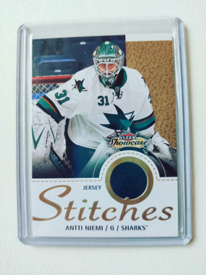 Antti Niemi - 13-14 Fleer Showcase Stitches