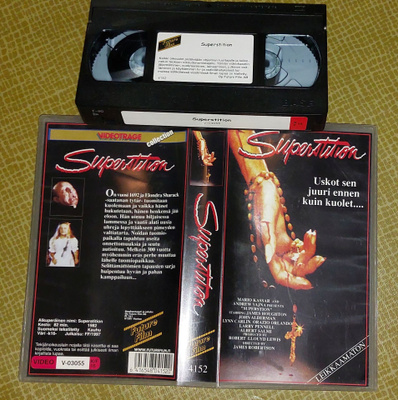 VHS FI: Superstition (Leikkaamaton)