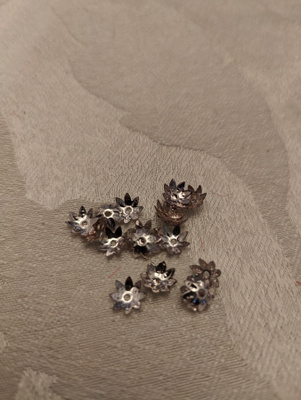 Helmi kuppeja 8mm. 20 kpl.