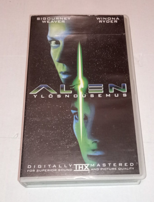 ALIEN YLÖSNOUSEMUS VHS