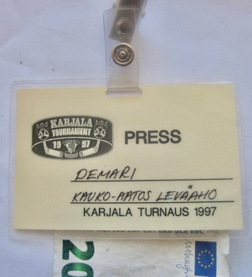 VANHA Kisapassi Jääkiekko Karjala Turnaus 1997 Lehdistö