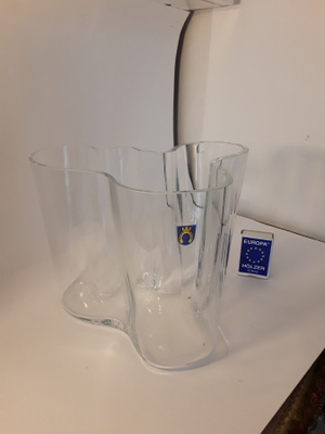 Alvar Aalto maljakko 160 mm reunavikoja.