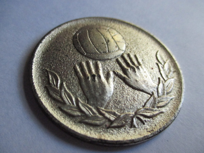 Koripallo mitali/laatta  1979