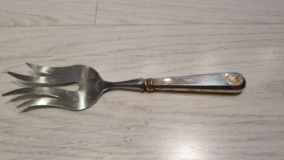 Musla kakkuatrain, terästerä, ovh 139 €